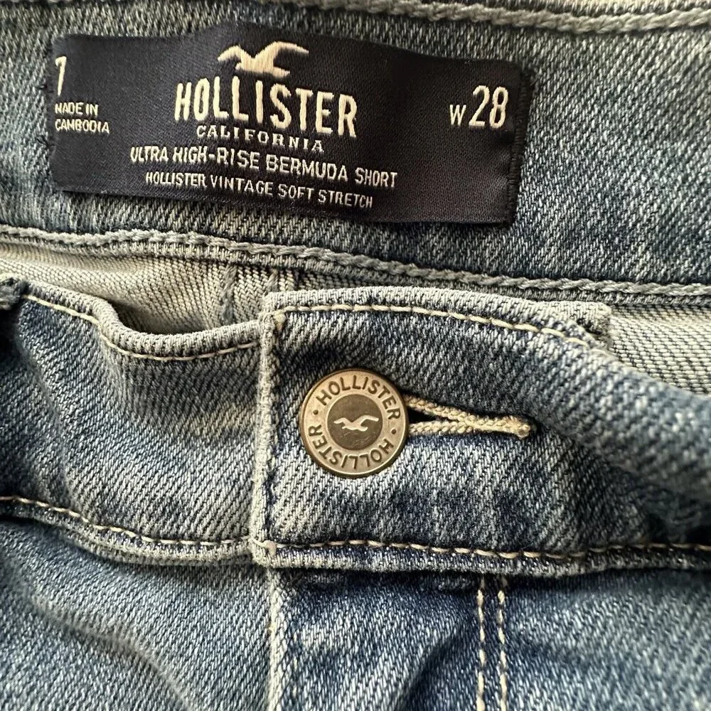 Hollister Bermuda Shorts Ultra High-Rise Stretch Vintage Soft Size 7/28 Waist - Picture 6 of 7